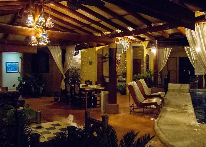 Hotel Villas Las Azucenas